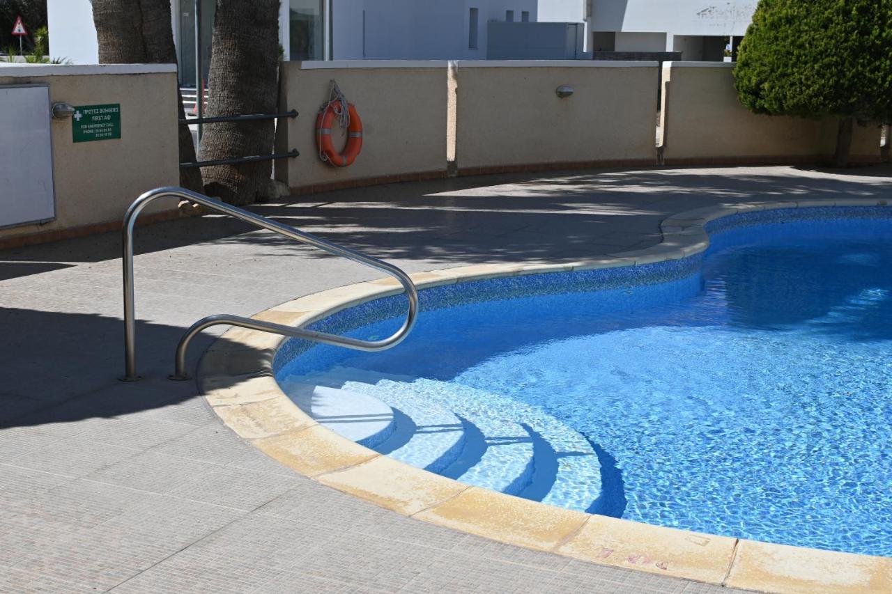 Отдыхайте С Удовольствием Paphos Exterior photo